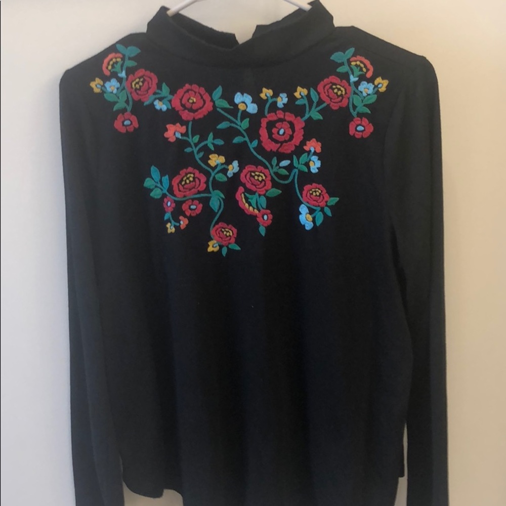 Oft mock neck top